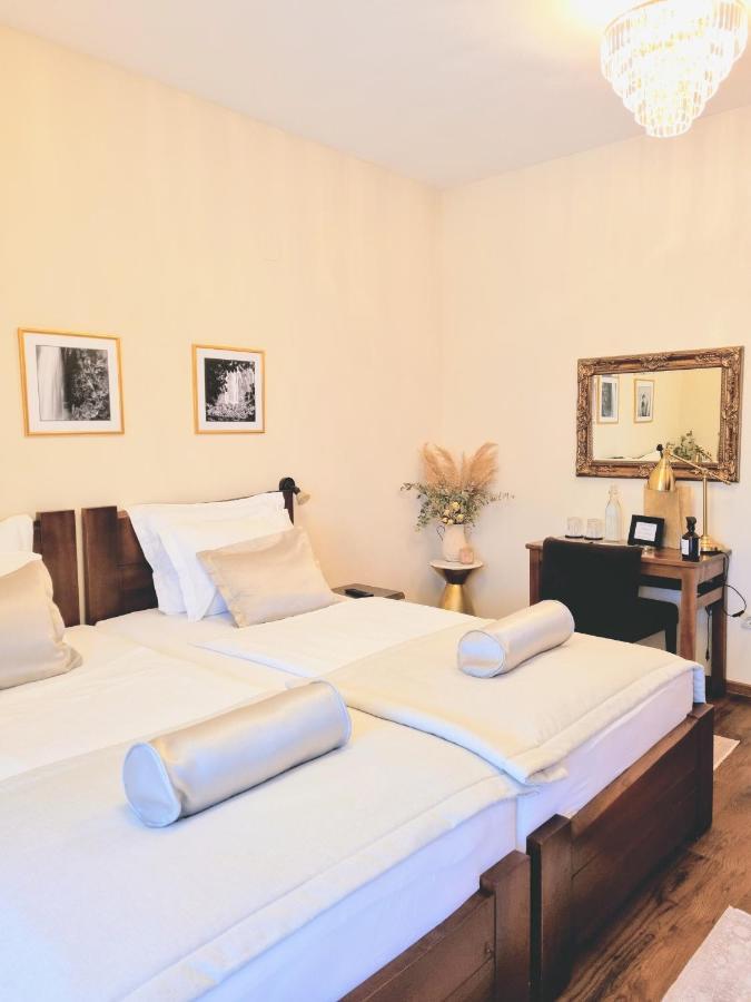Zrinka House Hotel Грабовац Екстериор снимка