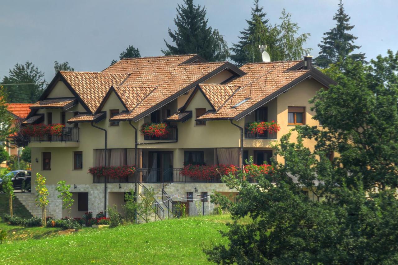 Zrinka House Hotel Грабовац Екстериор снимка